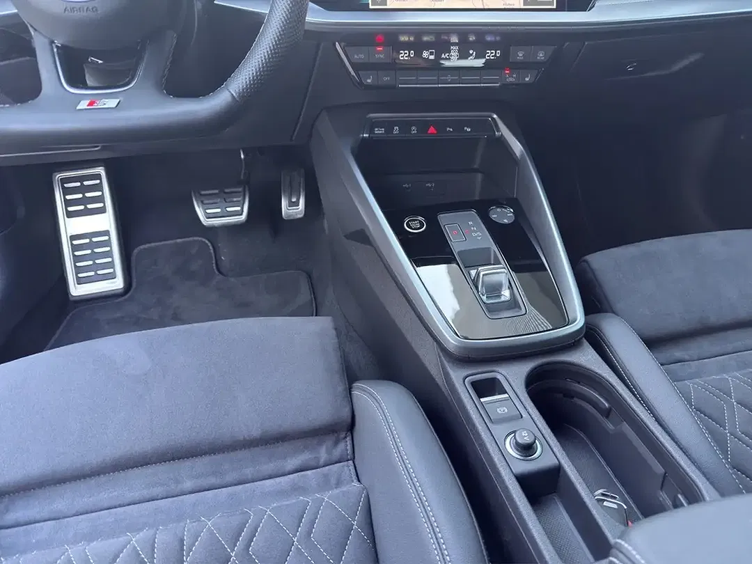 Audi A3 - Thumbnail 13