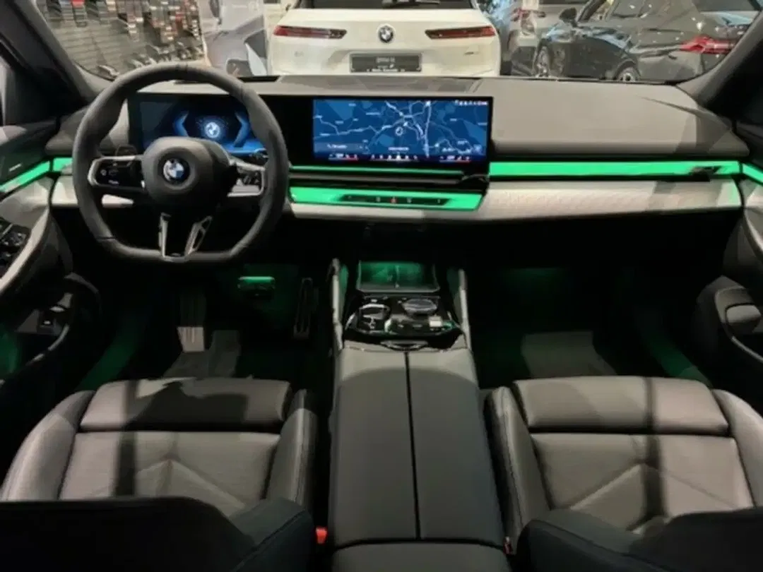BMW 520 - Thumbnail 9