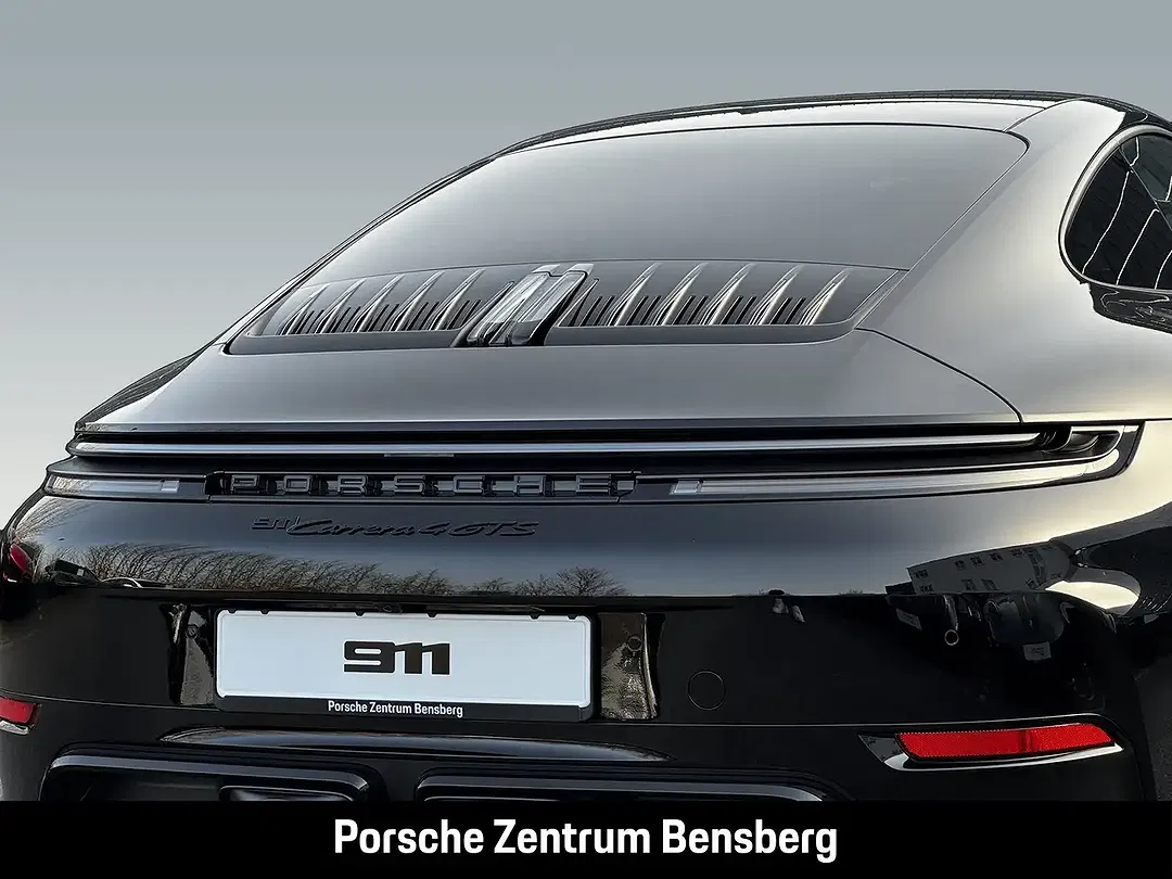 Porsche 911 - Thumbnail 14