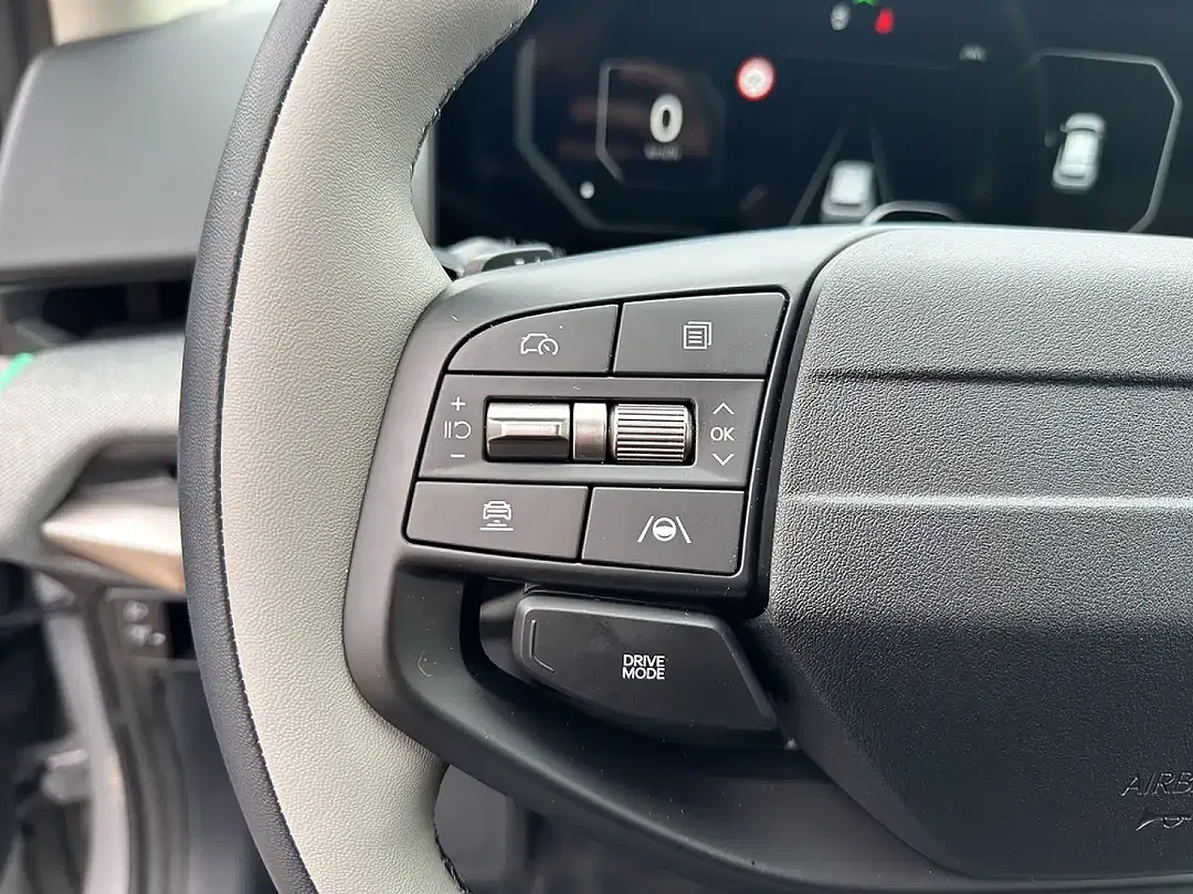 Kia EV4 - Thumbnail 14