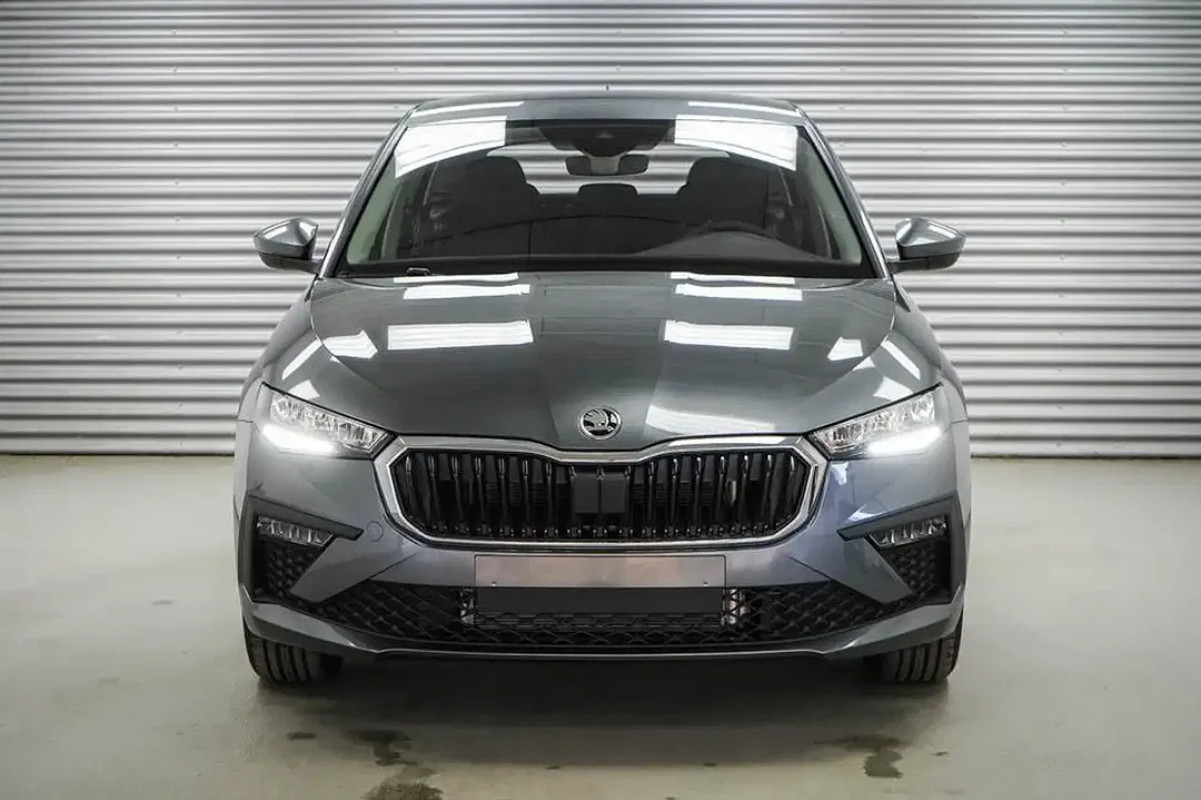 Skoda Scala - Thumbnail 2