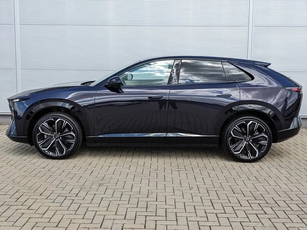 Mazda CX-6e - Thumbnail 2