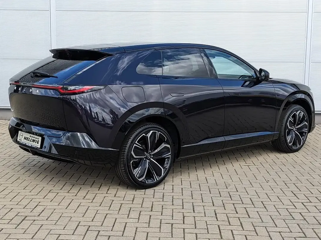 Mazda CX-6e - Thumbnail 4