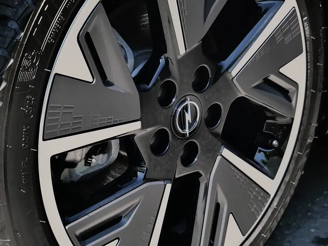 Opel Astra - Thumbnail 8