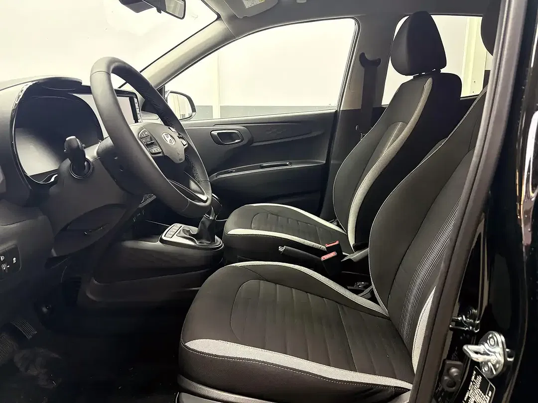 Hyundai i10 - Thumbnail 8