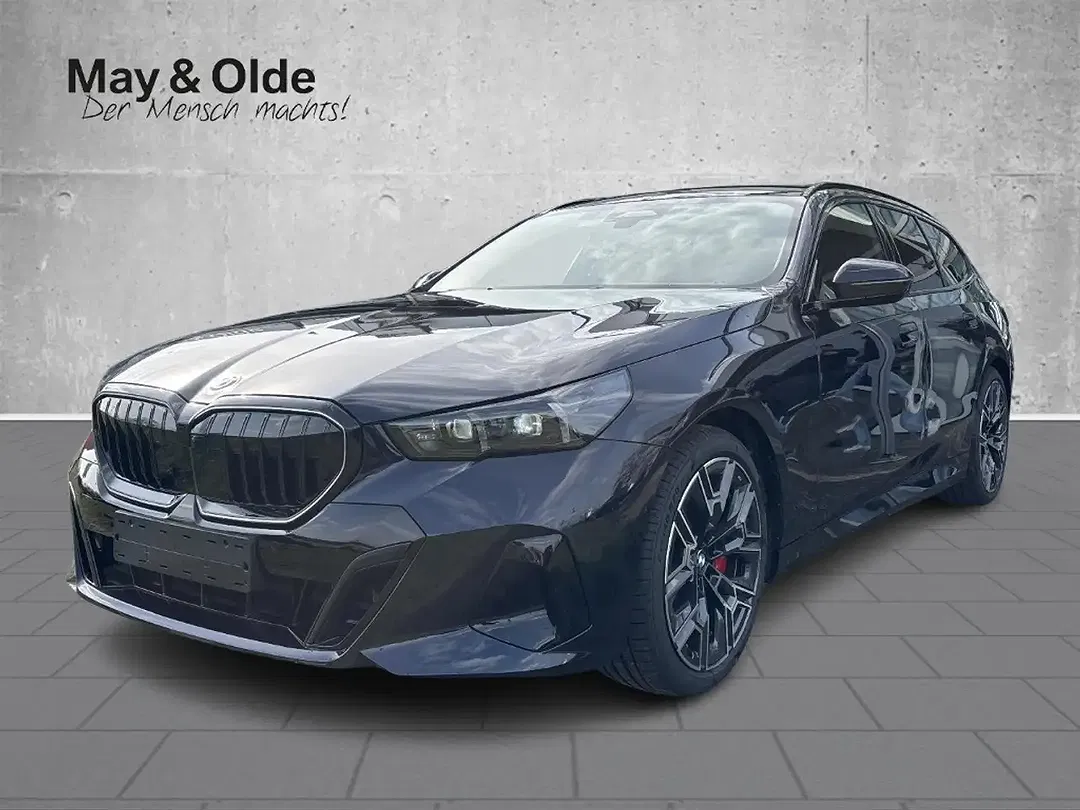 BMW 540 - Thumbnail 1