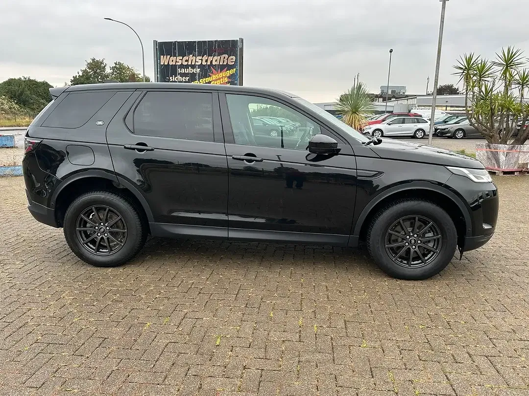 Land Rover Discovery - Thumbnail 4