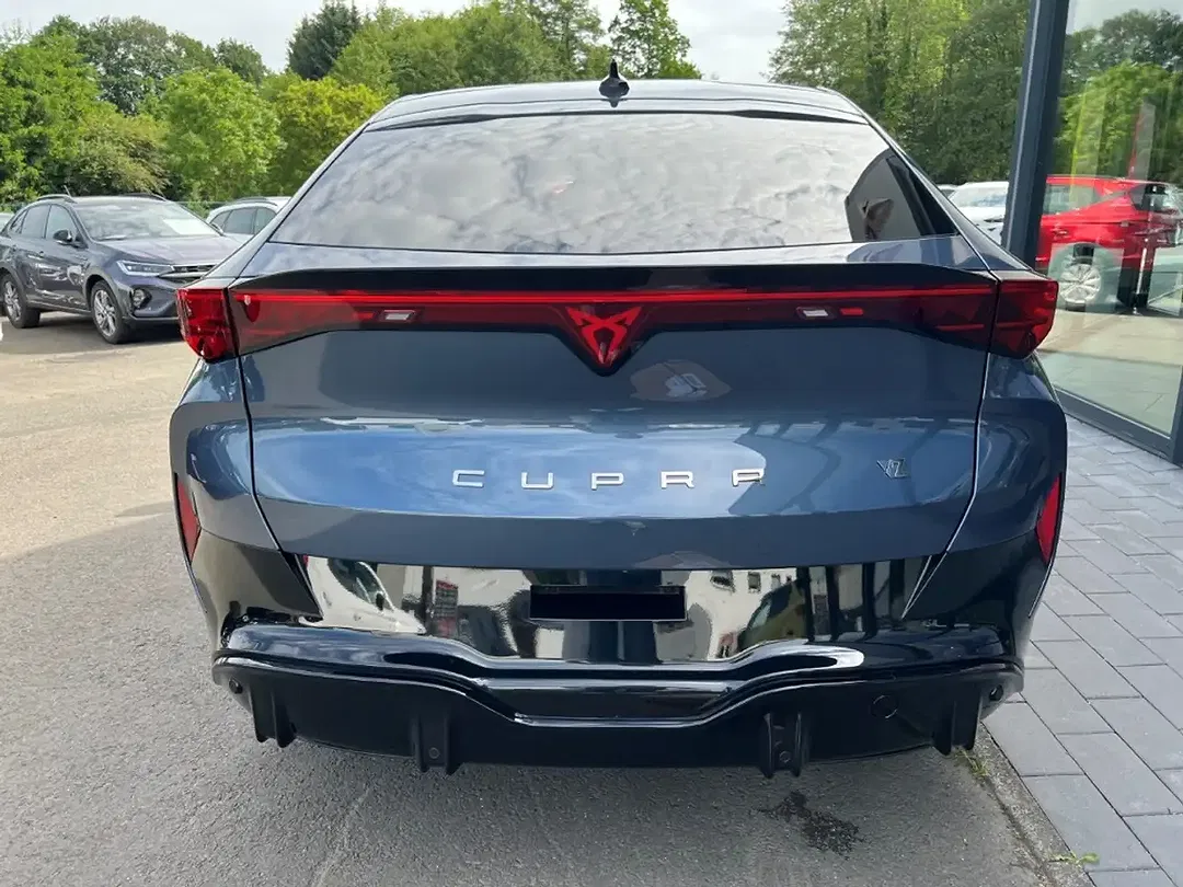CUPRA Tavascan - Thumbnail 5