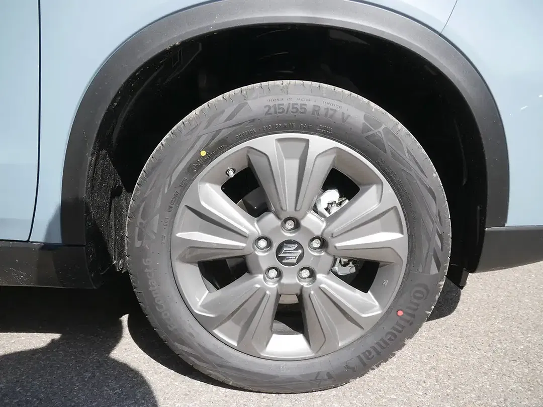 Suzuki Vitara - Thumbnail 7