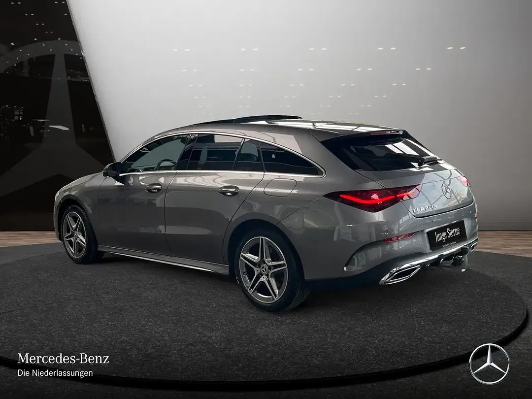 Mercedes-Benz CLA 250 - Thumbnail 9