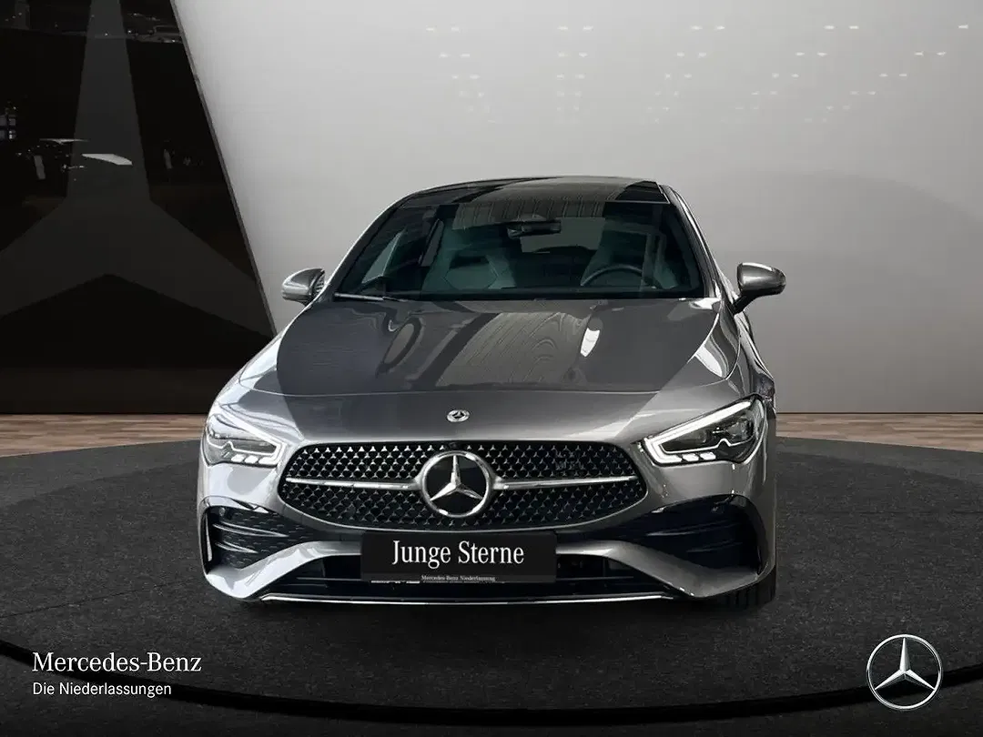 Mercedes-Benz CLA 250 - Thumbnail 2