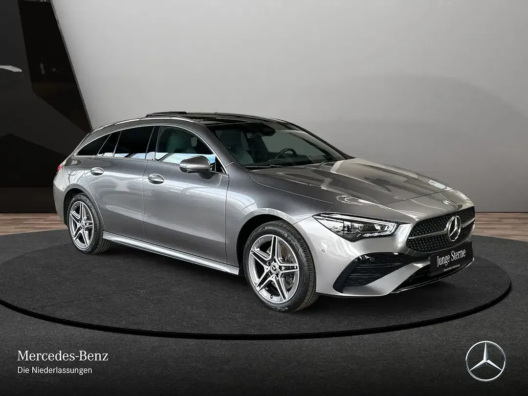 Mercedes-Benz CLA 250 - Thumbnail 4