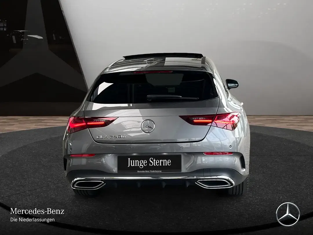 Mercedes-Benz CLA 250 - Thumbnail 8