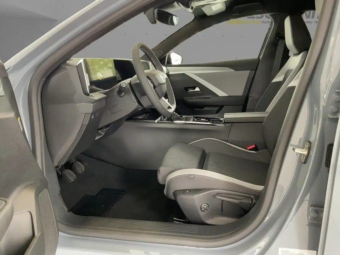 Opel Astra - Thumbnail 7
