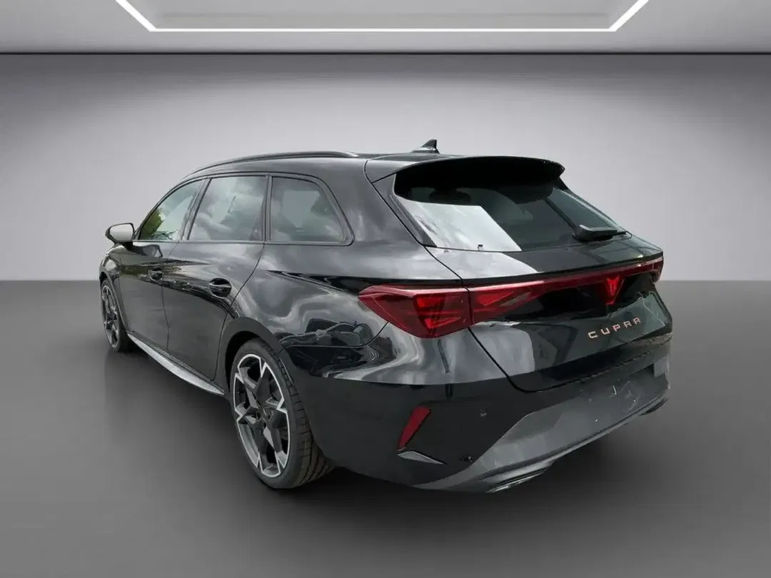 CUPRA Leon - Thumbnail 3