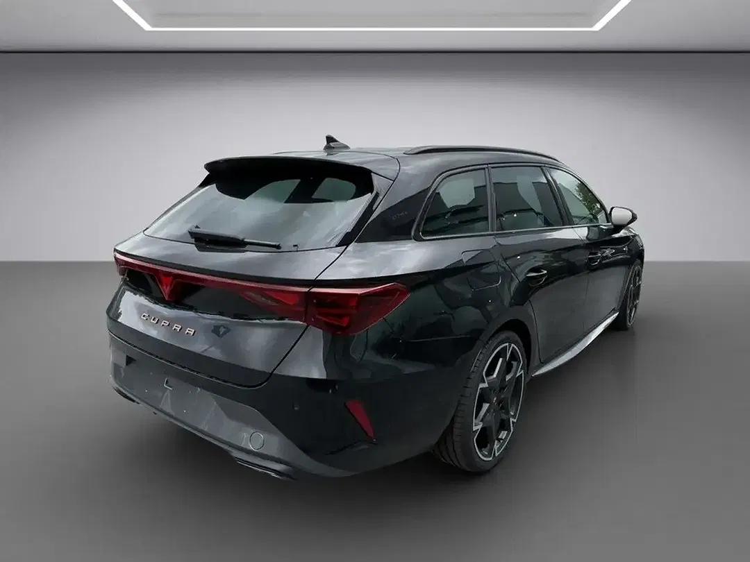 CUPRA Leon - Thumbnail 5