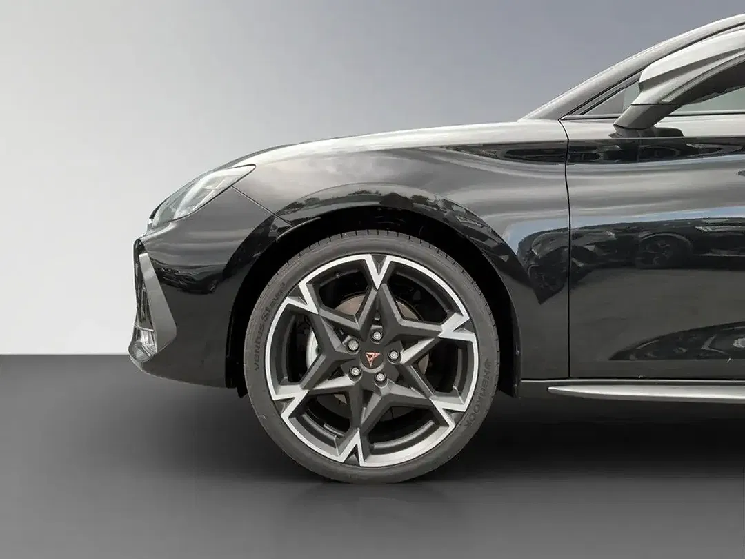 CUPRA Leon - Thumbnail 9
