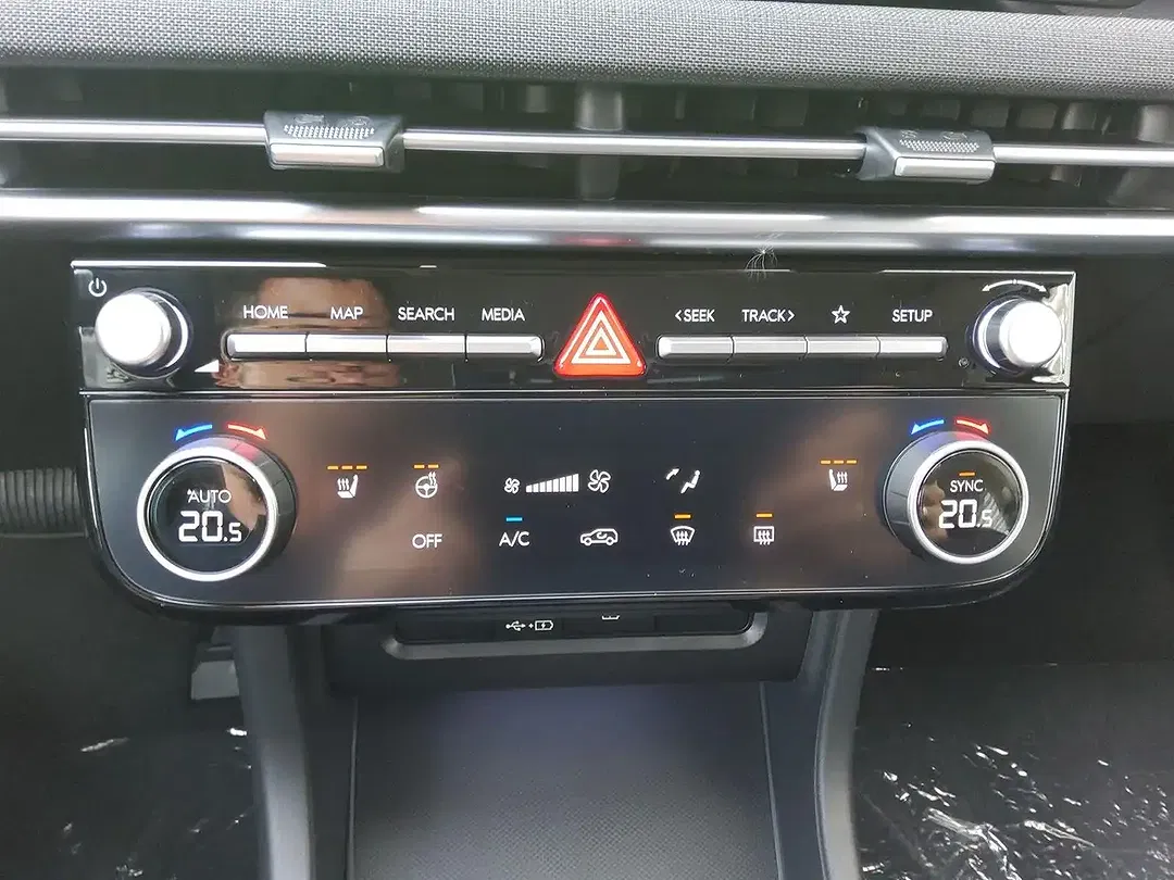 Hyundai TUCSON - Thumbnail 13