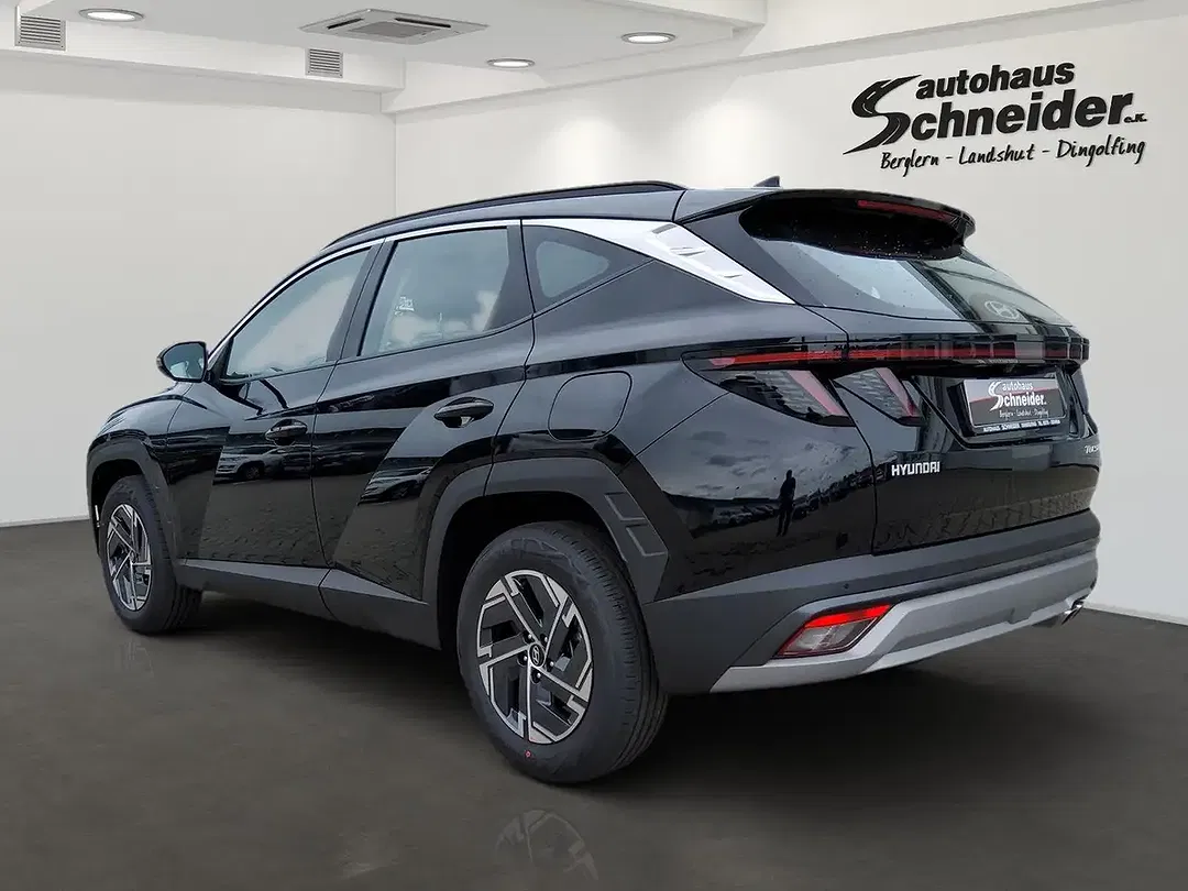 Hyundai TUCSON - Thumbnail 4