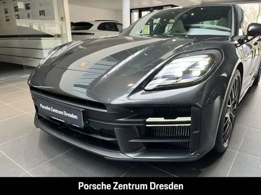 Porsche Panamera - Thumbnail 13