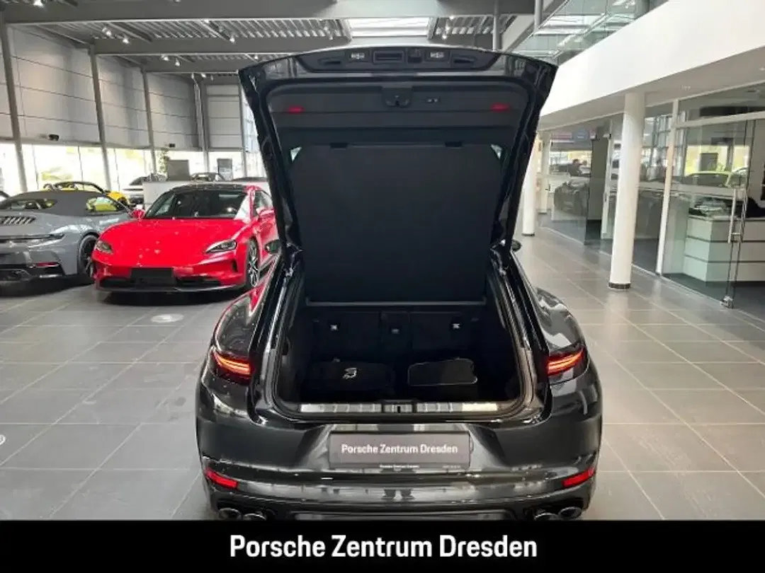 Porsche Panamera - Thumbnail 8