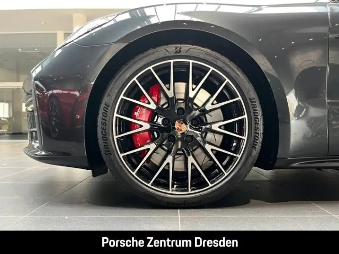 Porsche Panamera - Thumbnail 9