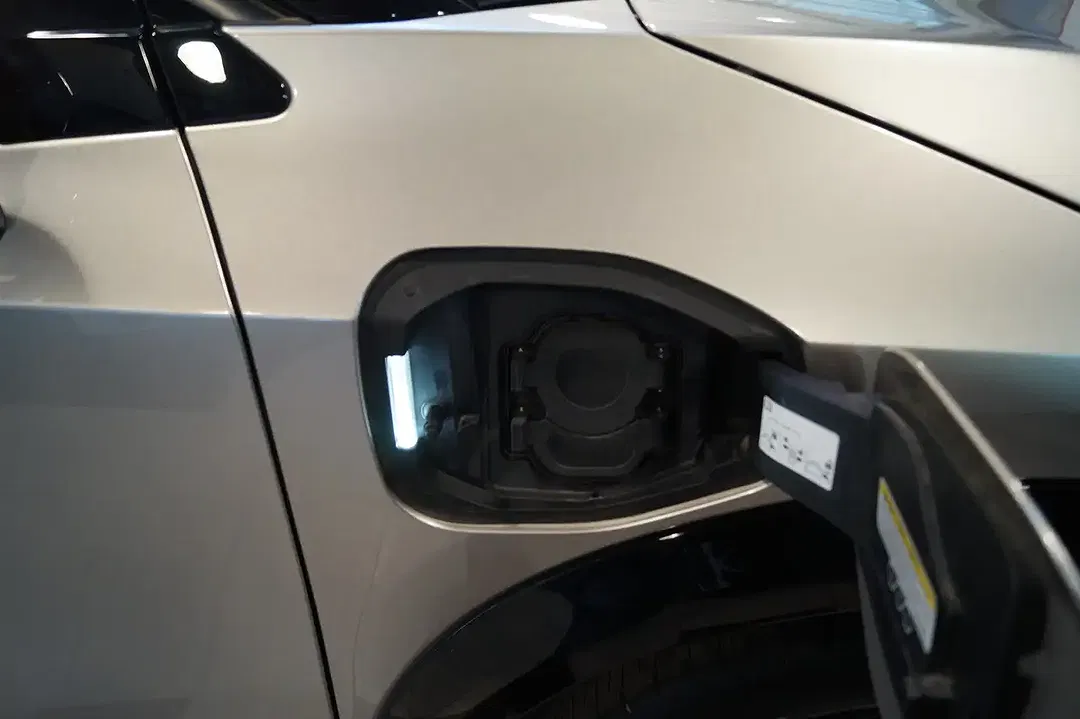 Nissan Ariya - Thumbnail 10