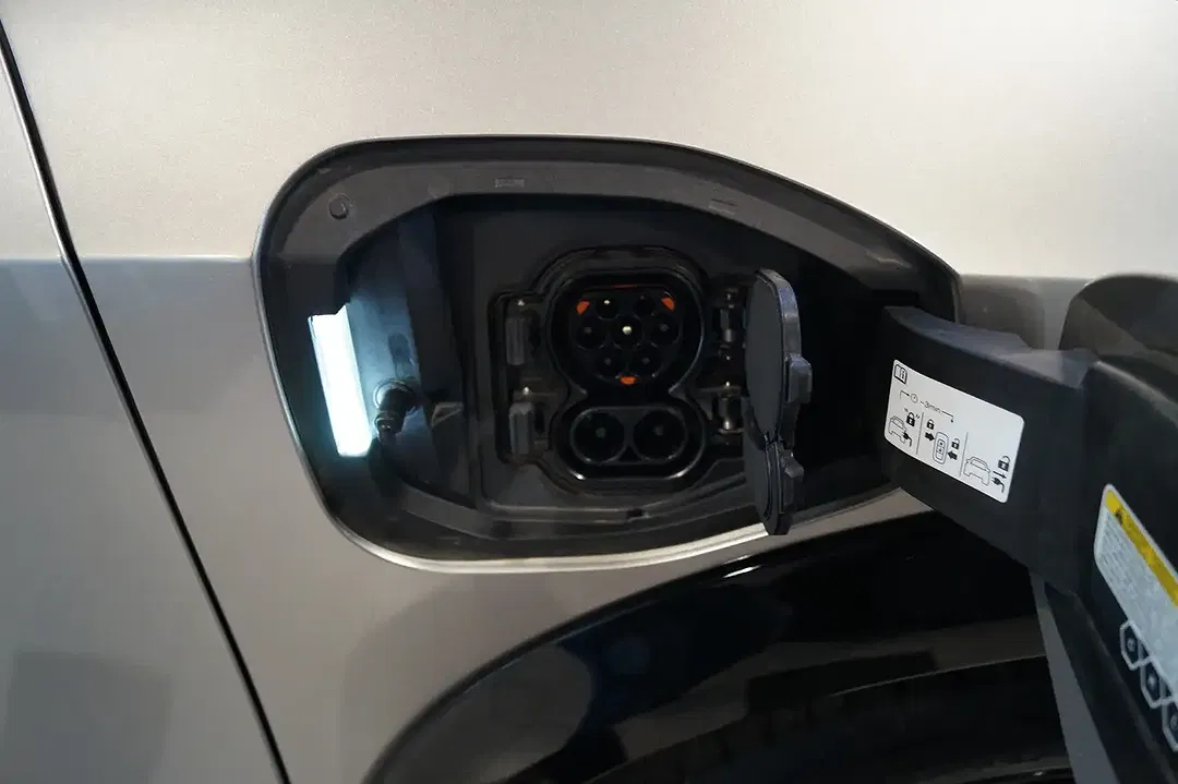 Nissan Ariya - Thumbnail 12