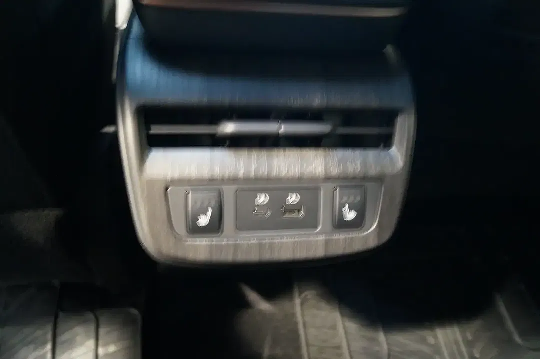 Nissan Ariya - Thumbnail 5