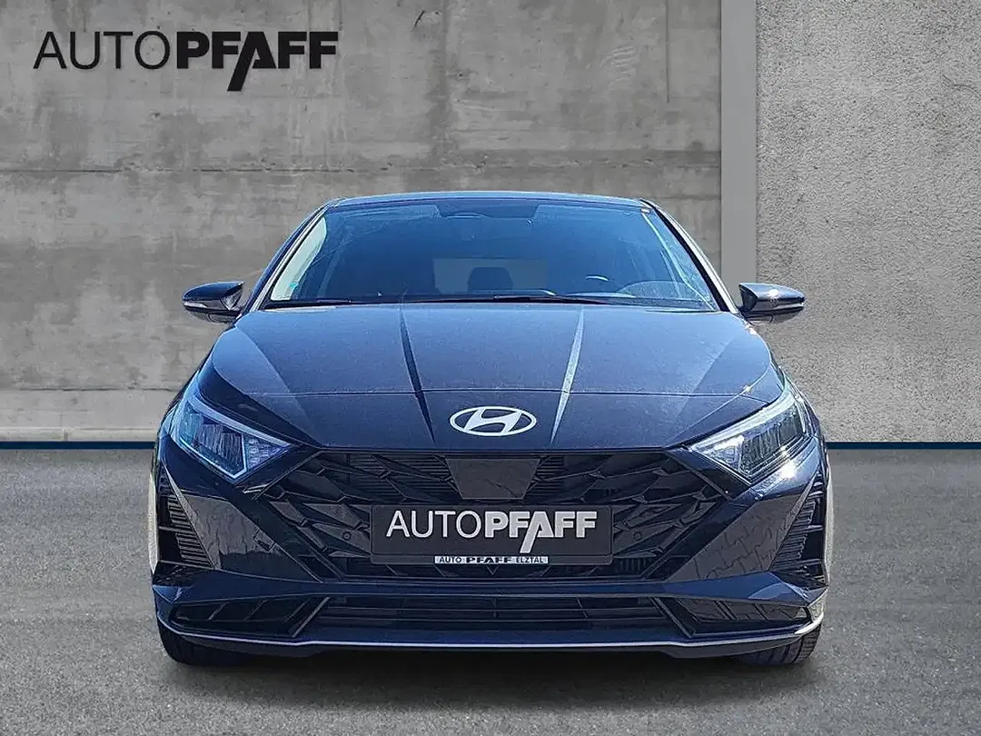 Hyundai i20 - Thumbnail 2