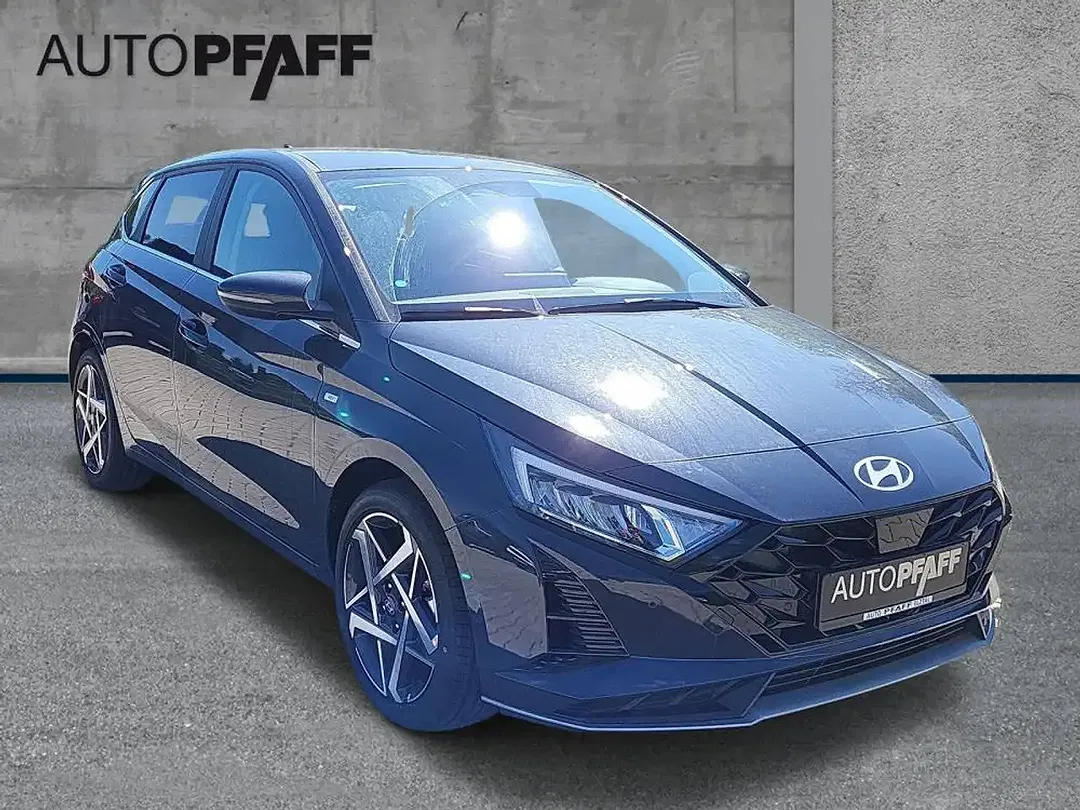 Hyundai i20 - Thumbnail 3