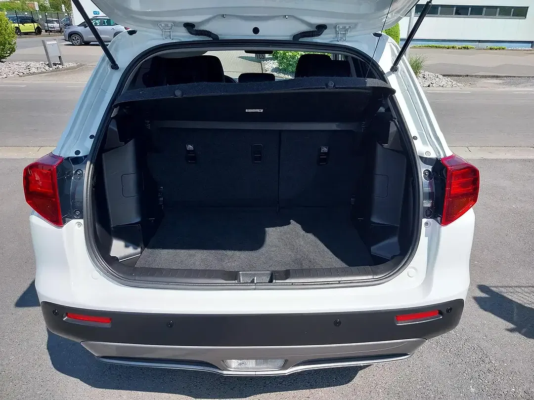 Suzuki Vitara - Thumbnail 15