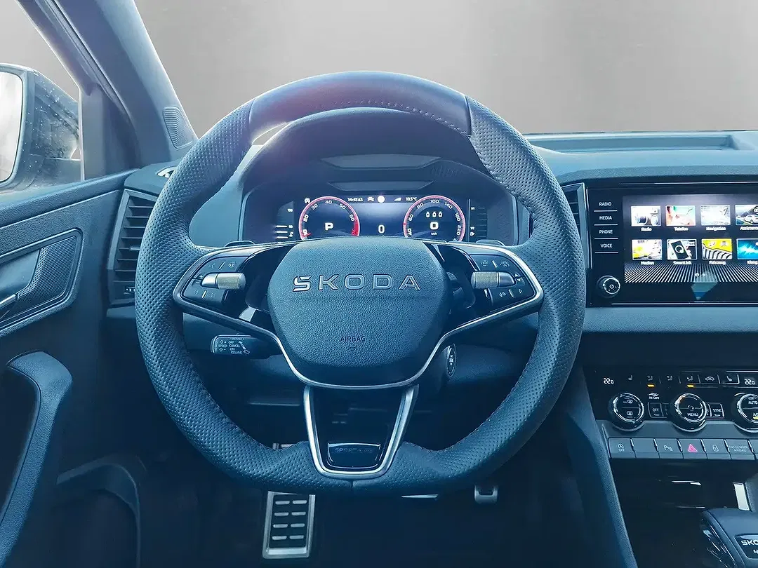 Skoda Karoq - Thumbnail 6