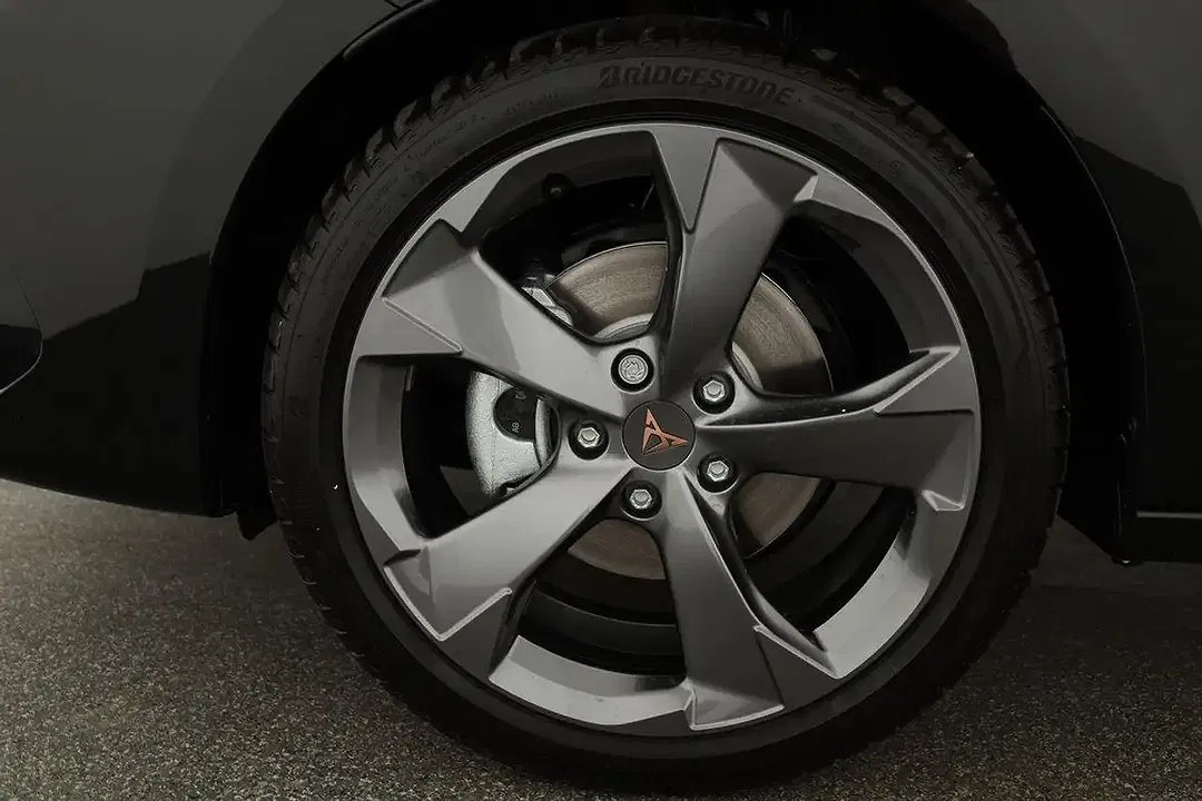 CUPRA Leon - Thumbnail 13