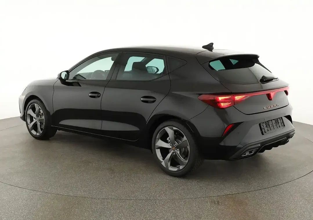 CUPRA Leon - Thumbnail 4