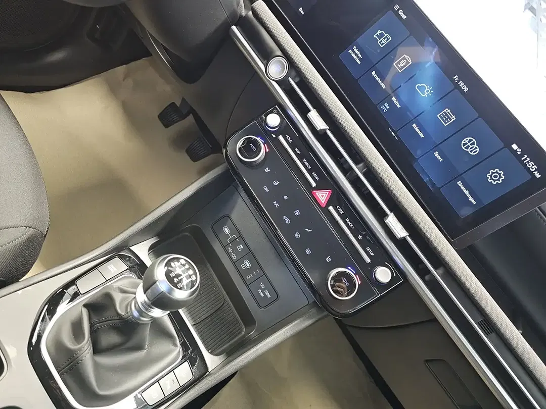 Hyundai TUCSON - Thumbnail 9
