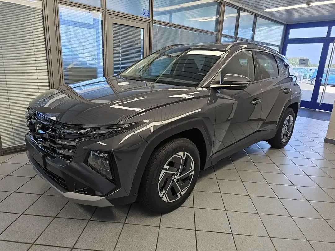 Hyundai TUCSON - Thumbnail 1