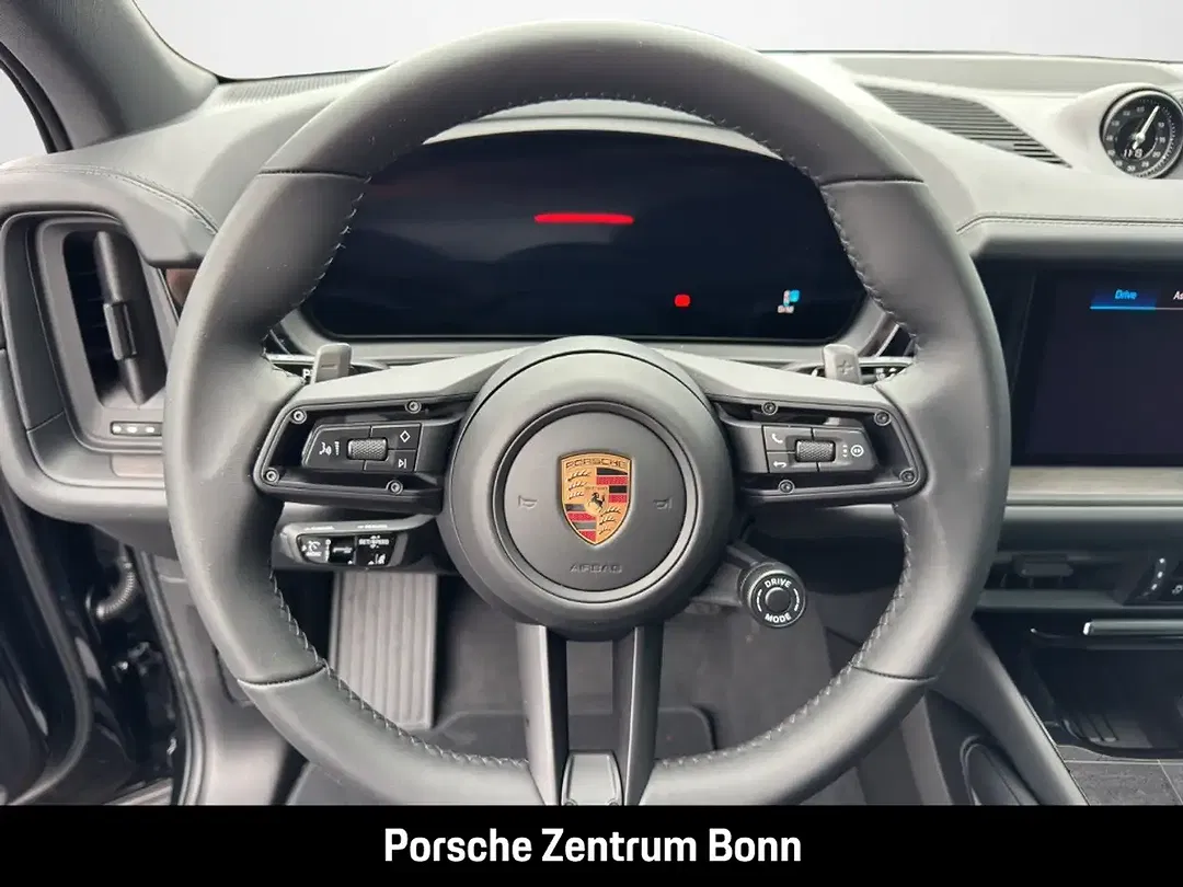 Porsche Cayenne - Thumbnail 10