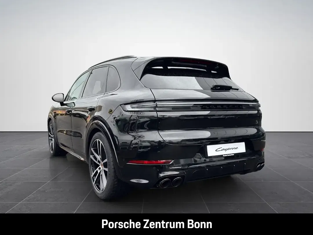 Porsche Cayenne - Thumbnail 7