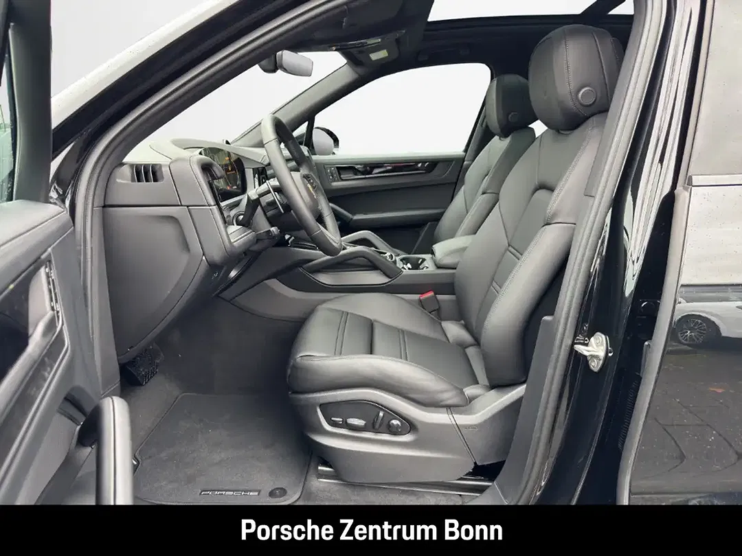 Porsche Cayenne - Thumbnail 9