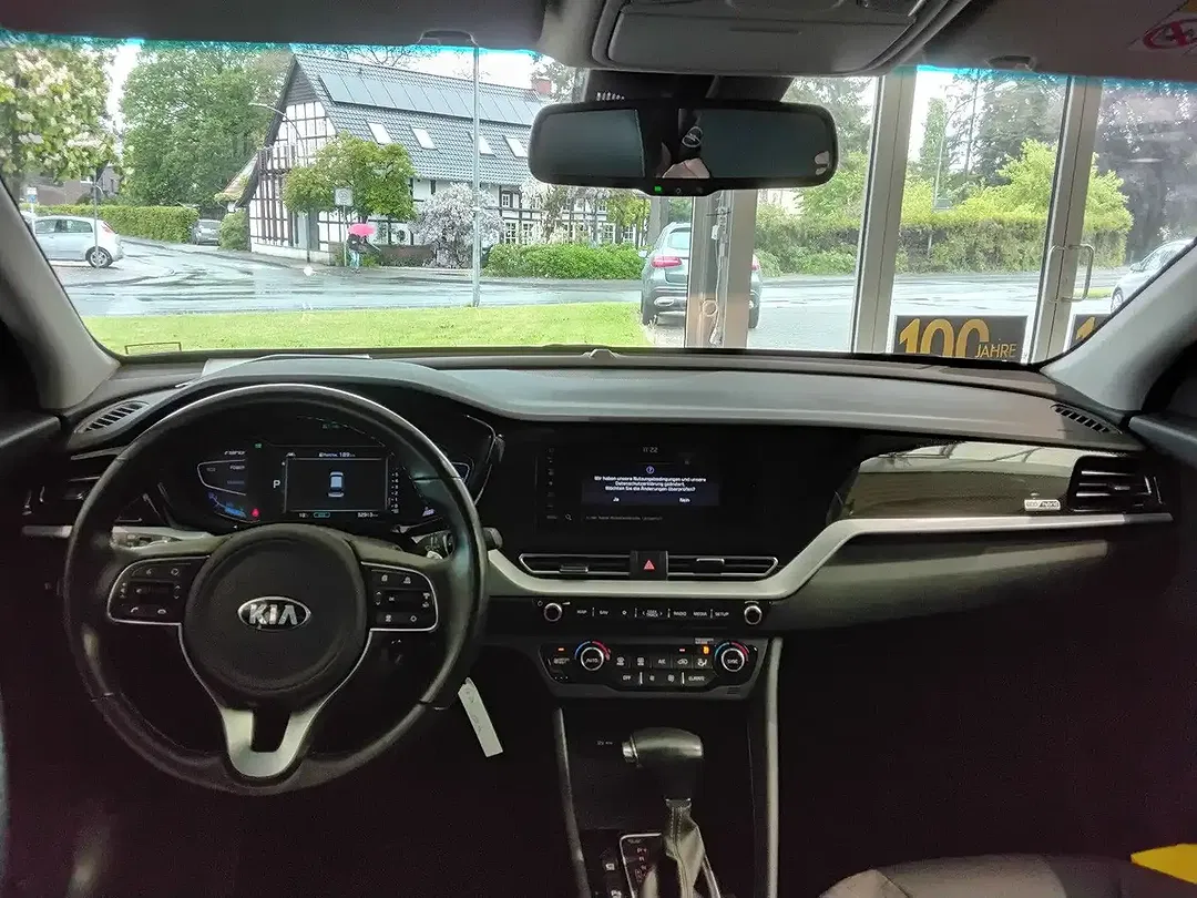 Kia Niro - Thumbnail 6