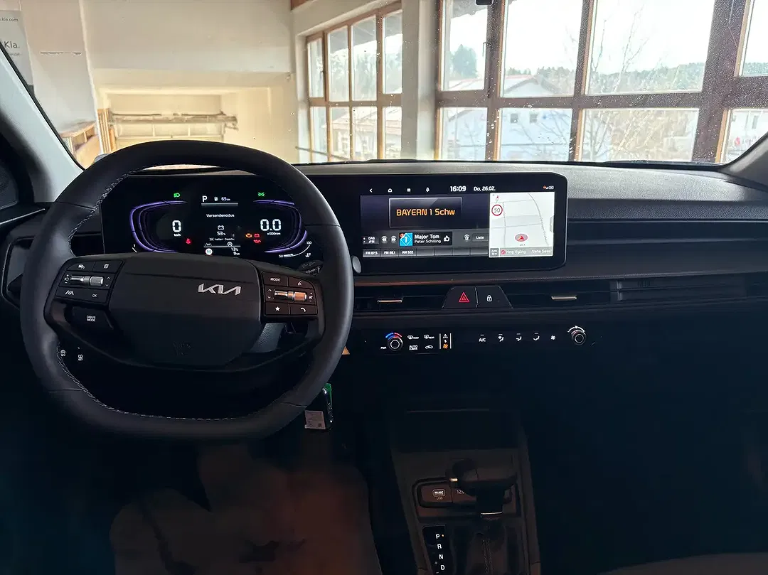 Kia Stonic - Thumbnail 13