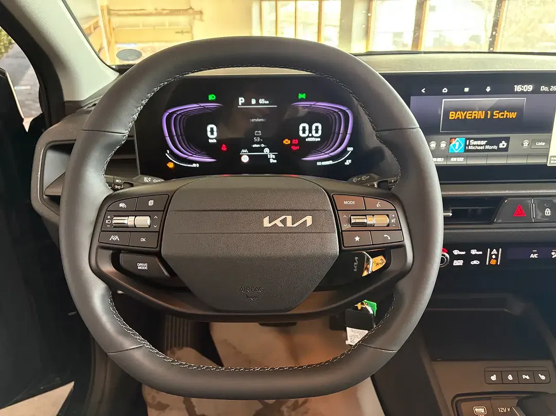 Kia Stonic - Thumbnail 14
