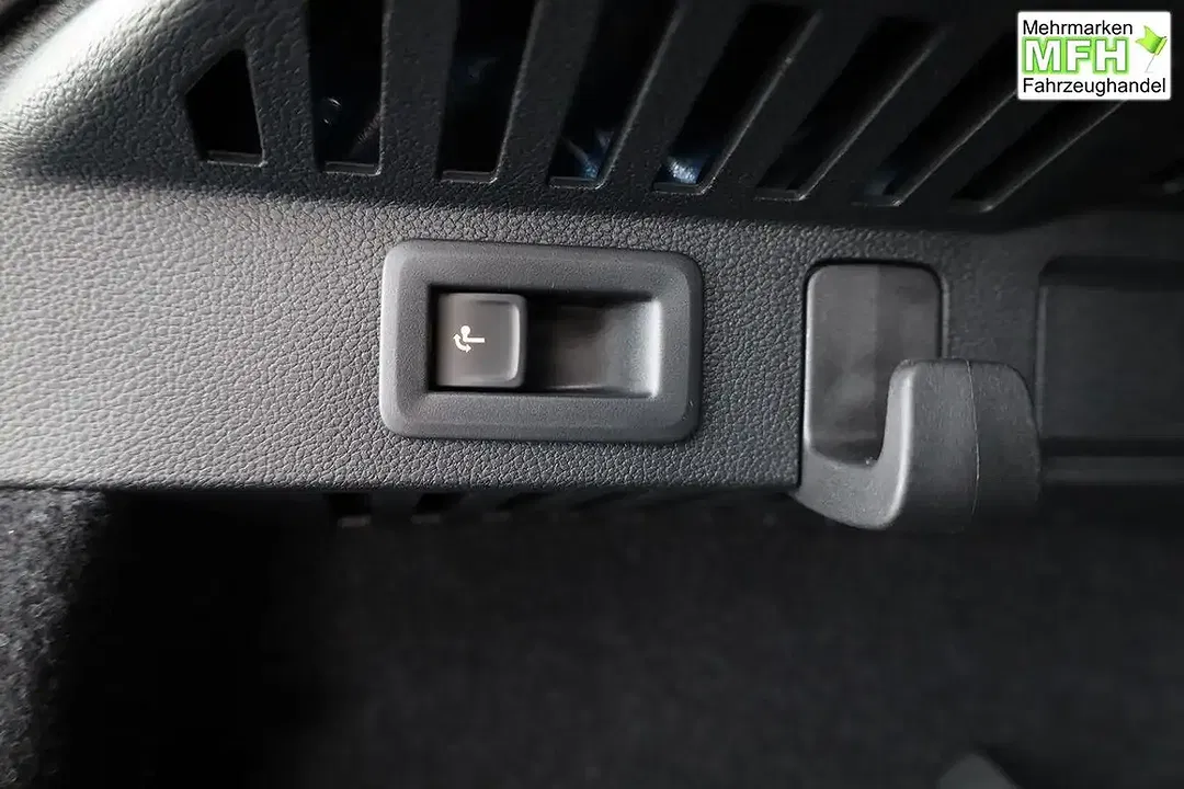 Skoda Kamiq - Thumbnail 13
