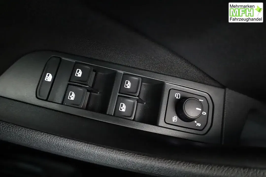 Skoda Kamiq - Thumbnail 7