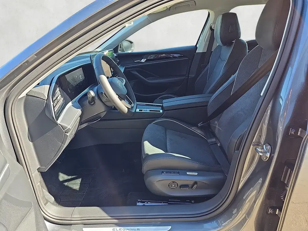 Volkswagen Passat Variant - Thumbnail 10