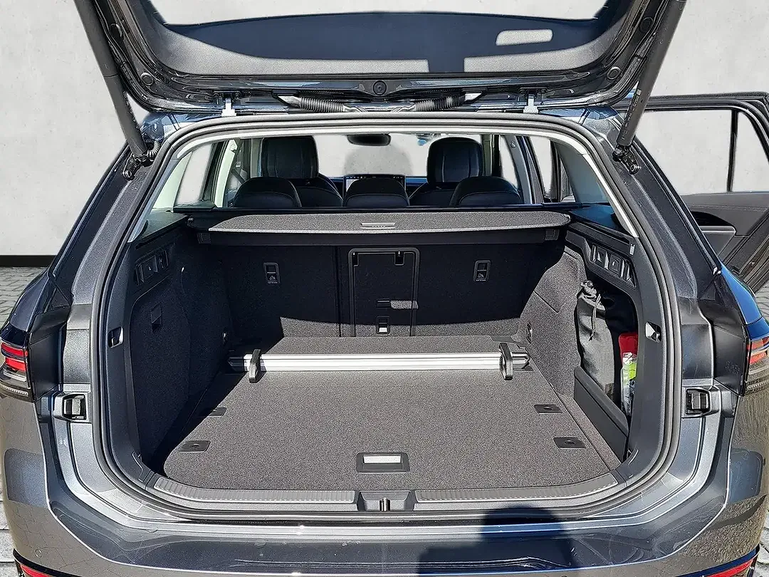 Volkswagen Passat Variant - Thumbnail 15