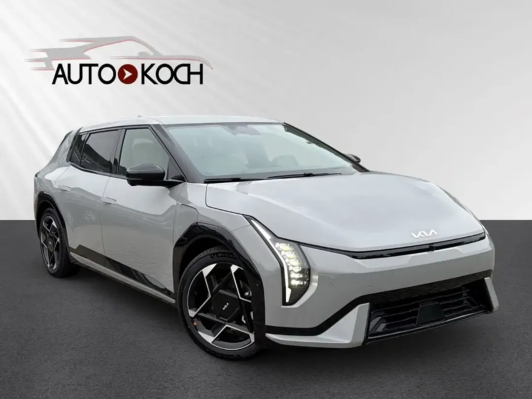Kia EV4 - Thumbnail 1