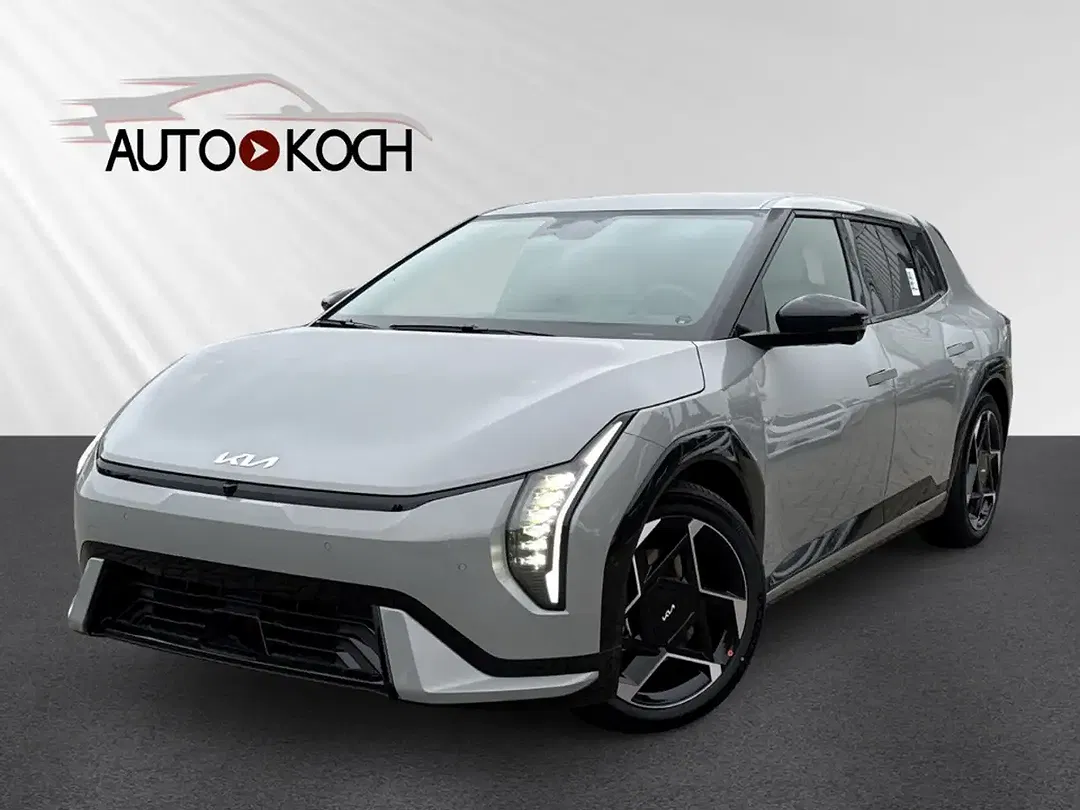 Kia EV4 - Thumbnail 2