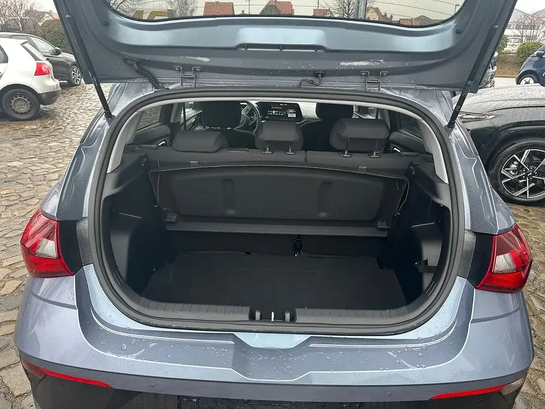 Hyundai i20 - Thumbnail 14